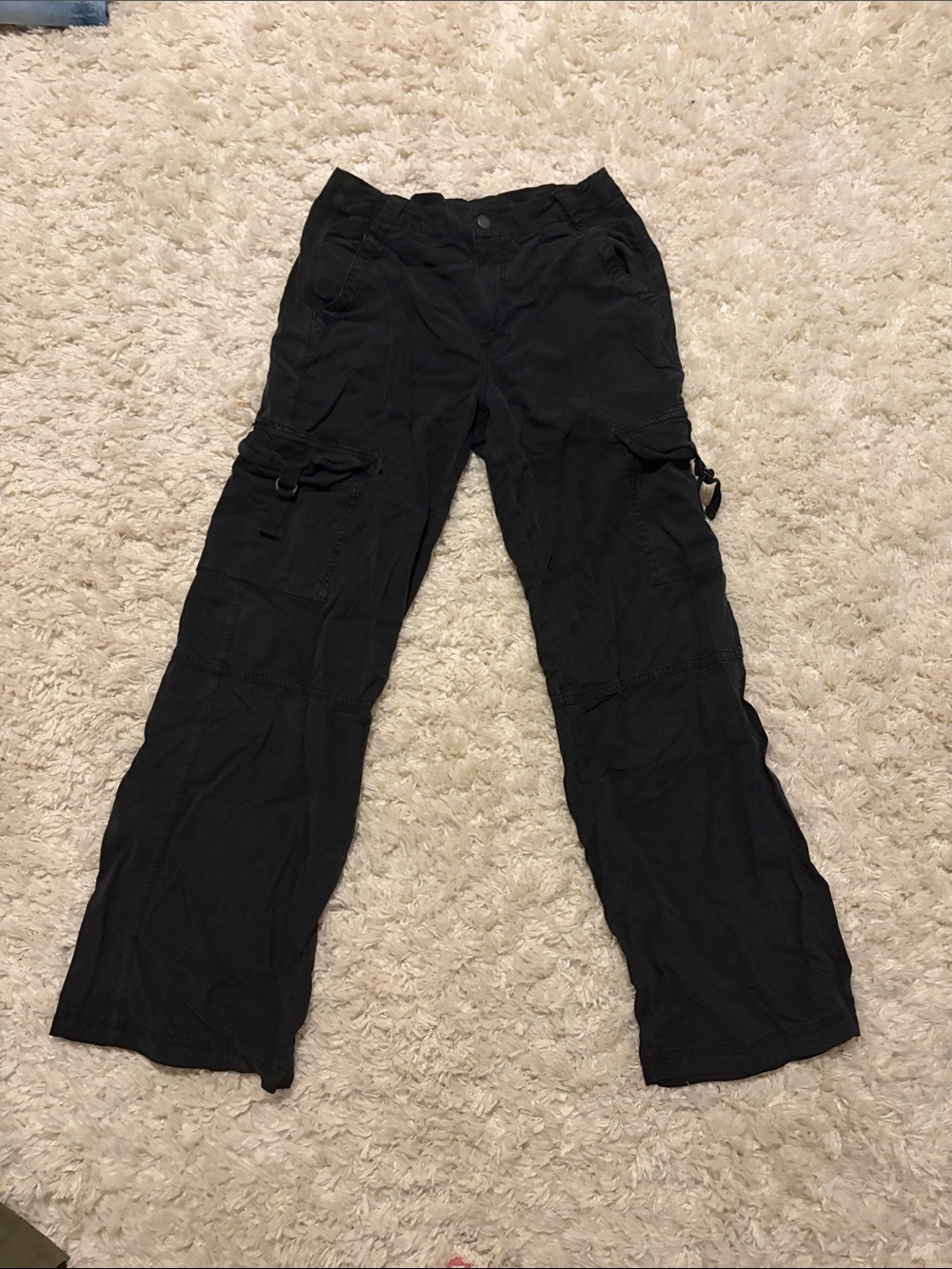 American Eagle Black Cargo Pants